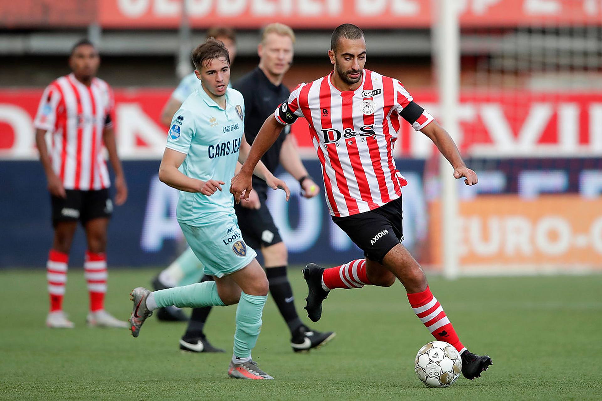 温度共同决 温度共同决