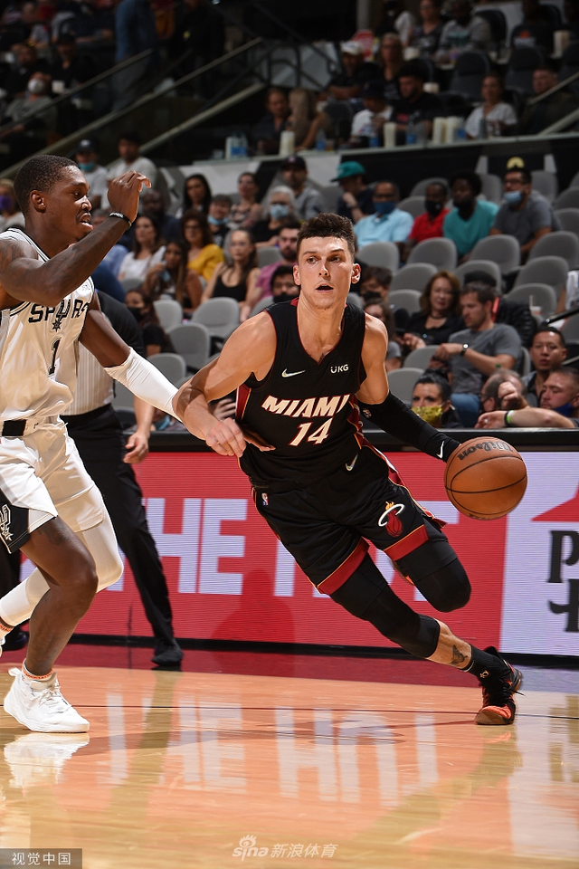 人上垒时偏 人上垒时偏